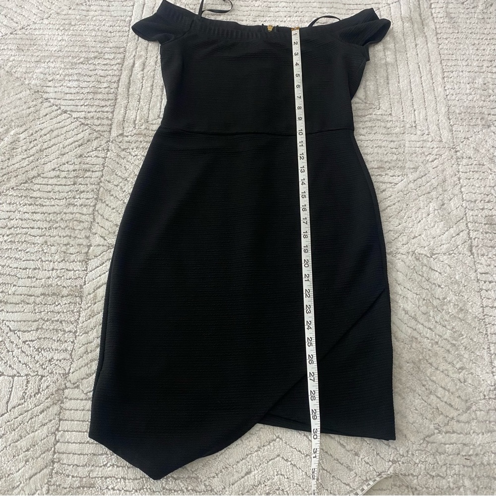 Premier Amour Black Dress 👗 - Picture 9 of 11